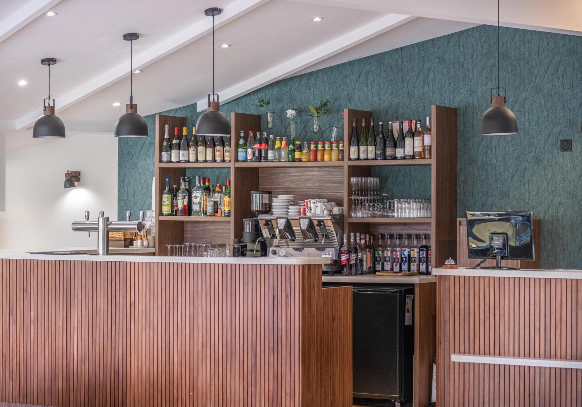 Charme Hotel, Montbeliard Sud Εξωτερικό φωτογραφία